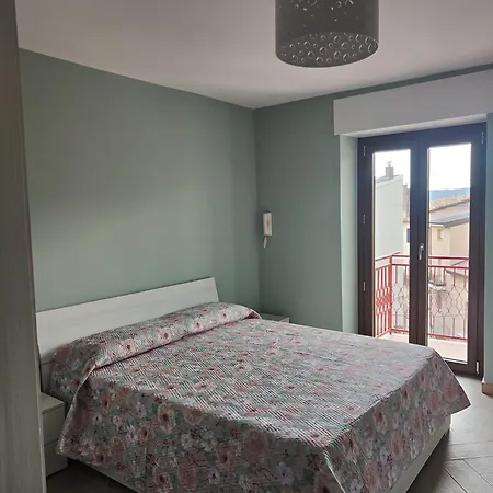 Oda ve Kahvaltı La Dimora Di Gioacchino *